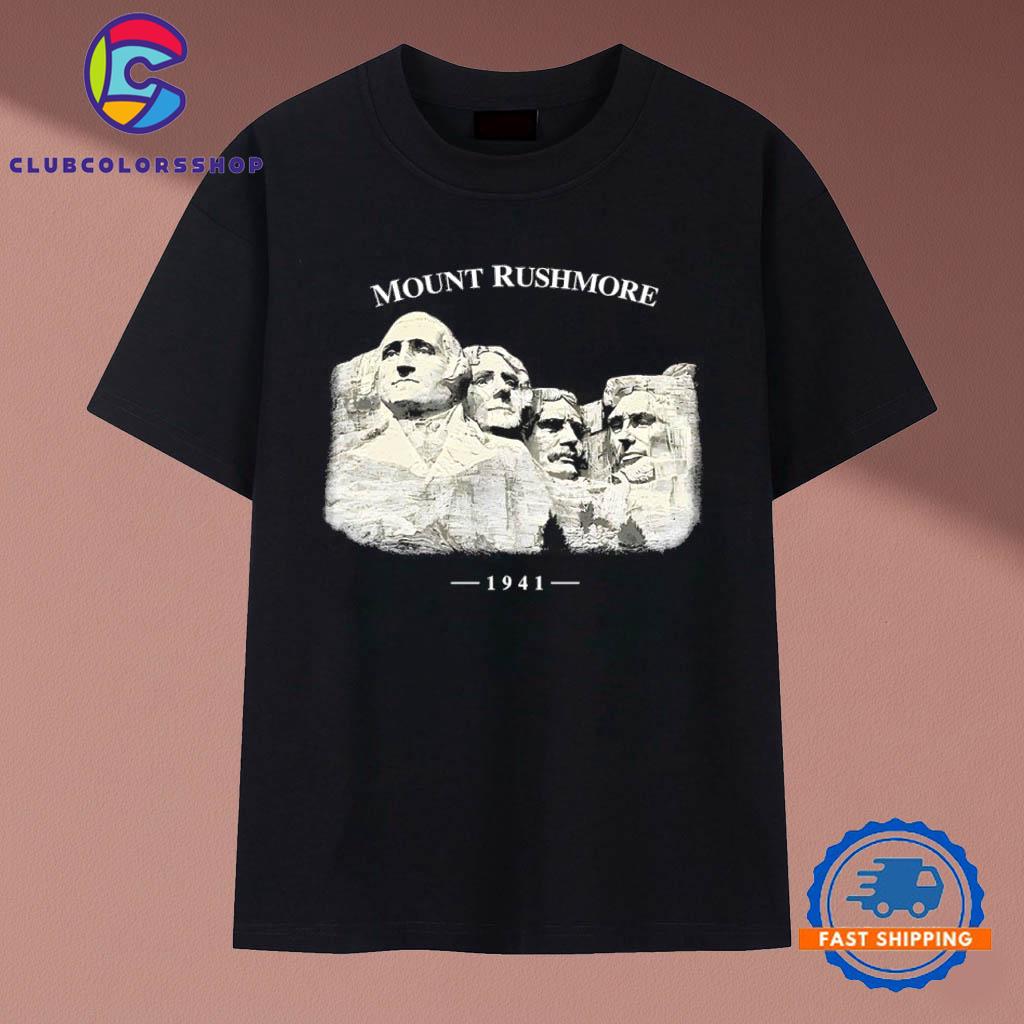 Mount Rushmore National Memorial 1941 T-Shirts