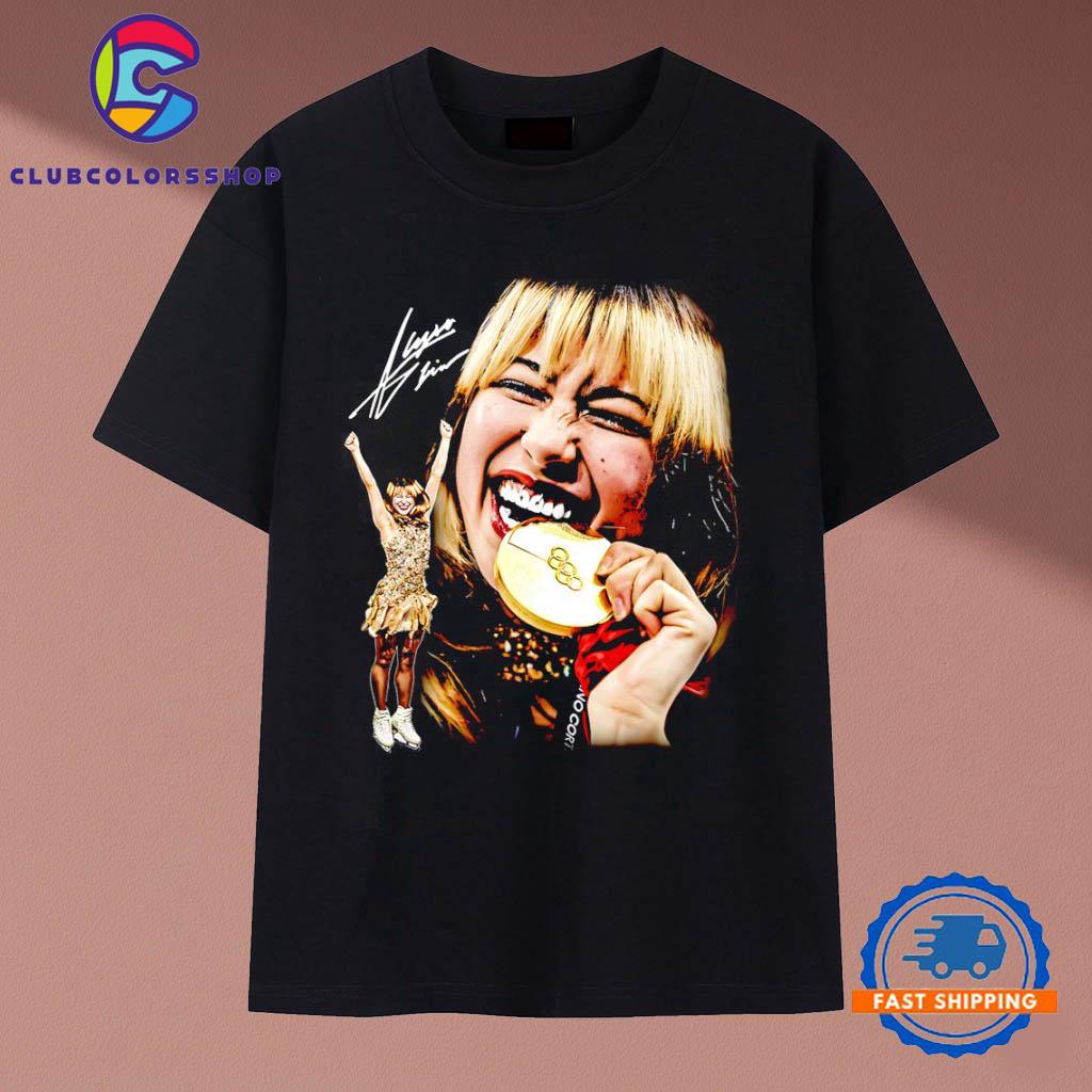 Alysa Liu figure skater signature T-Shirts